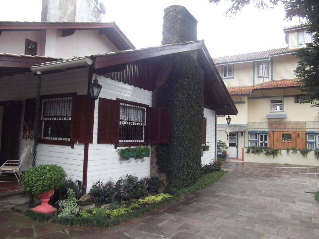 Pousada Floratta Recanto Da Ladeira Gramado Buitenkant foto